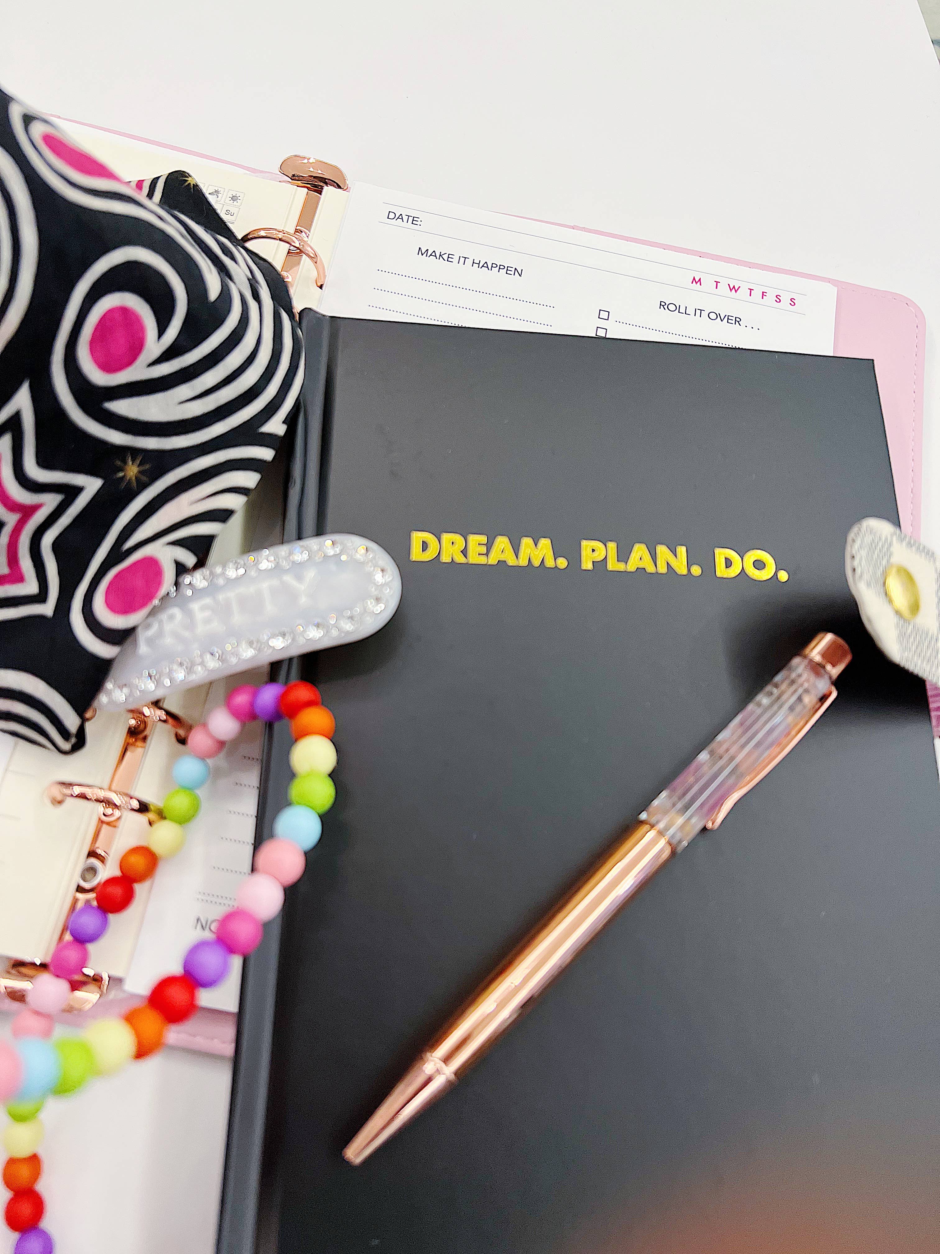 Gift Giving Done Right: The Perfect Formal Gift