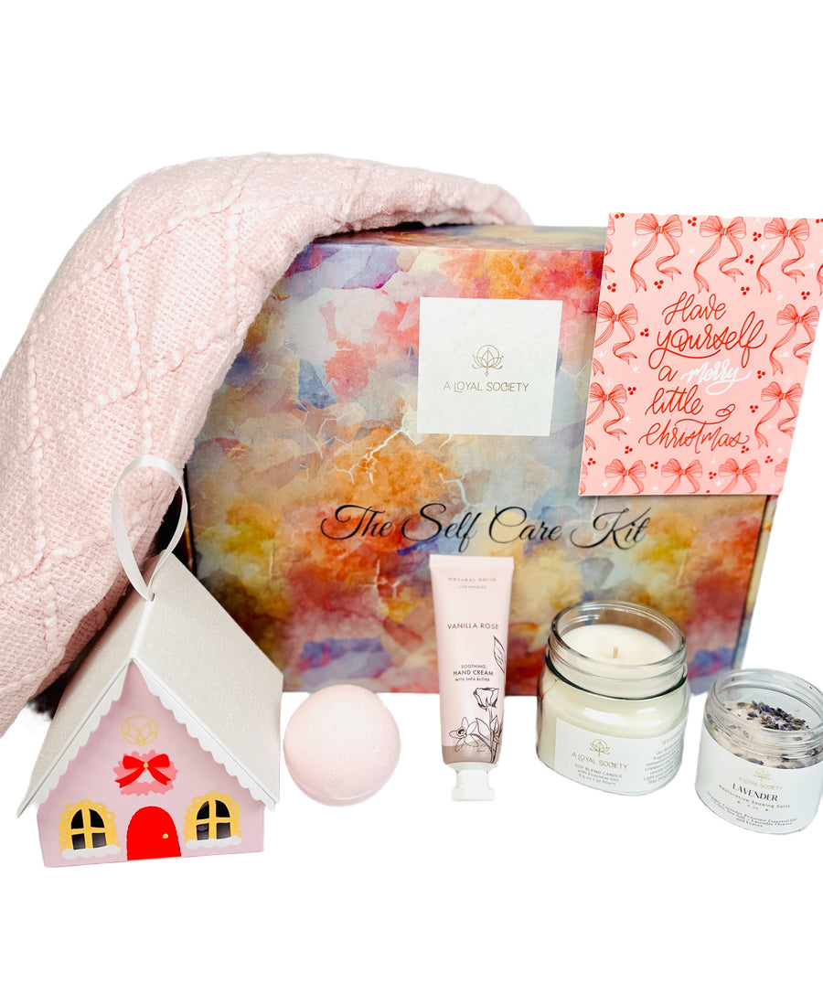 Dreaming of a Pink Christmas, Holiday Spa Gift Box